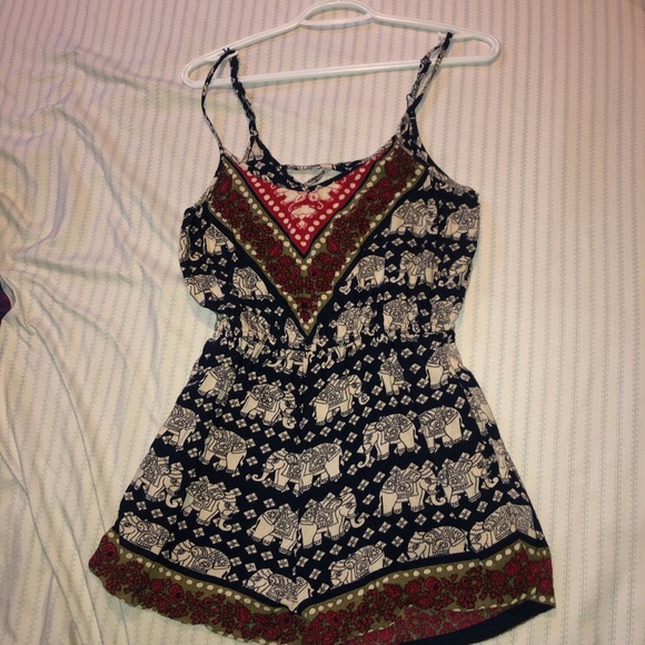 Romper - Picture 1 of 2